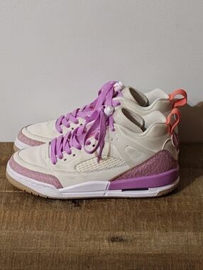 Jordan Spizike Low 'Lola Bunny' (GS) Kid's Size 3.5Y / Women's 5